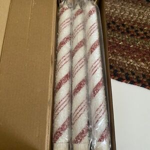 Taper battery candles in candycane